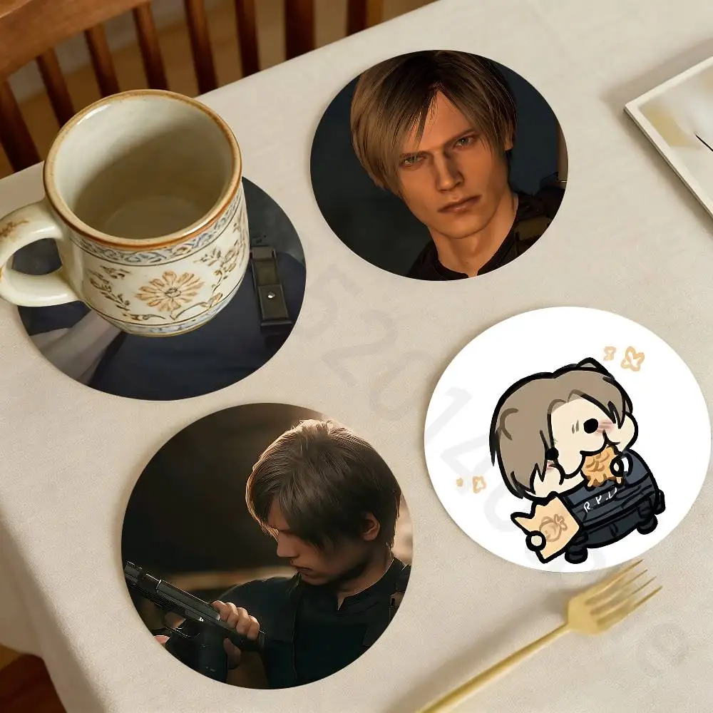 

R-Resident Evil Leon Kennedy Wooden Coaster Set Coffee Teacup Decoration Coffee Shop Beverage Shop Family Restaurant