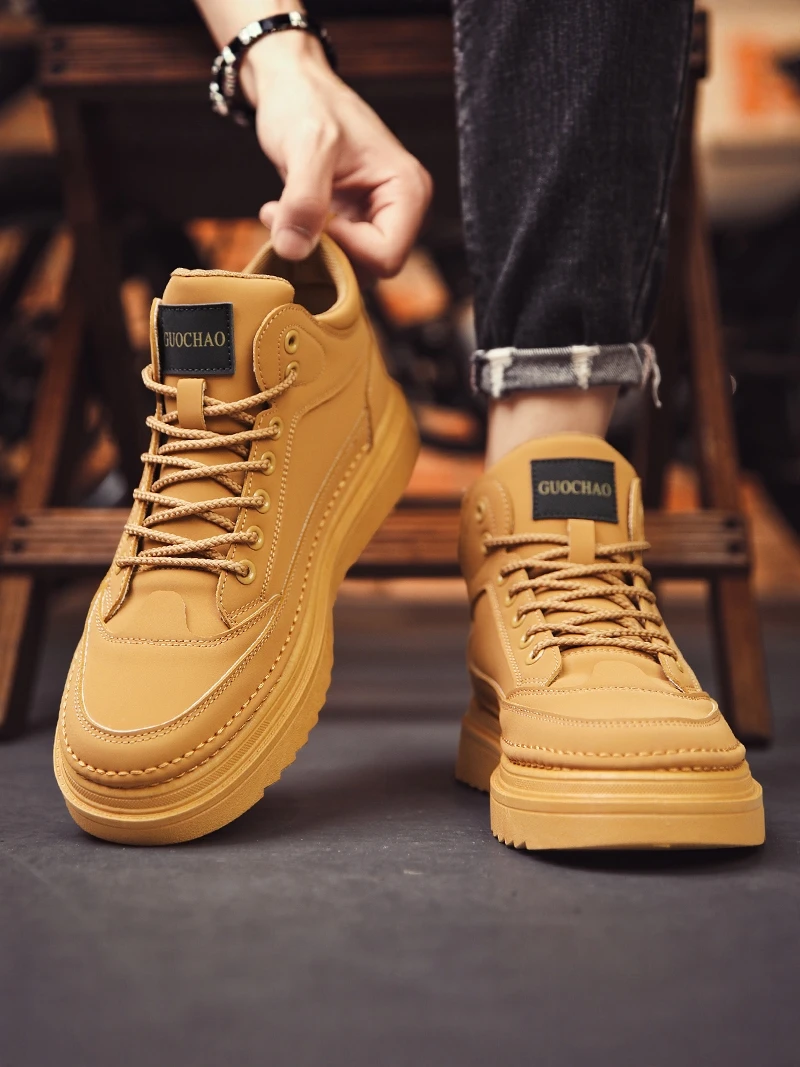 Men's Winter High-Top  Boots Retro British Style Outdoor Sports Climbing Yellow Boots Versatile Work Shoes Youth Trend