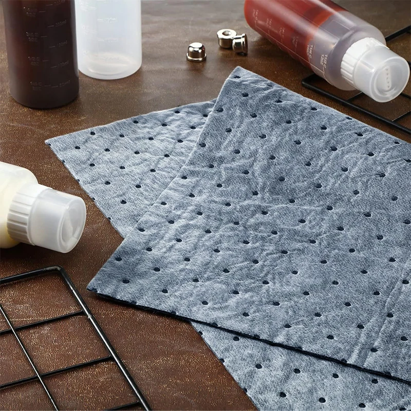 10PCS Industrial Oil-Absorbing Cotton Strong and Large Adsorption Capacity Durable Felt Cleaning Tool Oil Suction Cotton 25x33cm