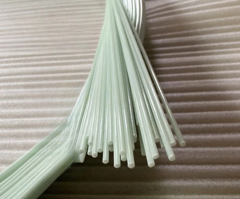 

50pcs 2M Fiberglass Rods 1.5/2mm - White Insulated Elastic for Drone/Multicopter