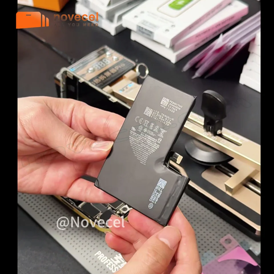 Batería de diagnóstico de alta capacidad 100% muestra piezas genuinas para iPhone 12 a 15 Max recargable sin mensaje de error 4