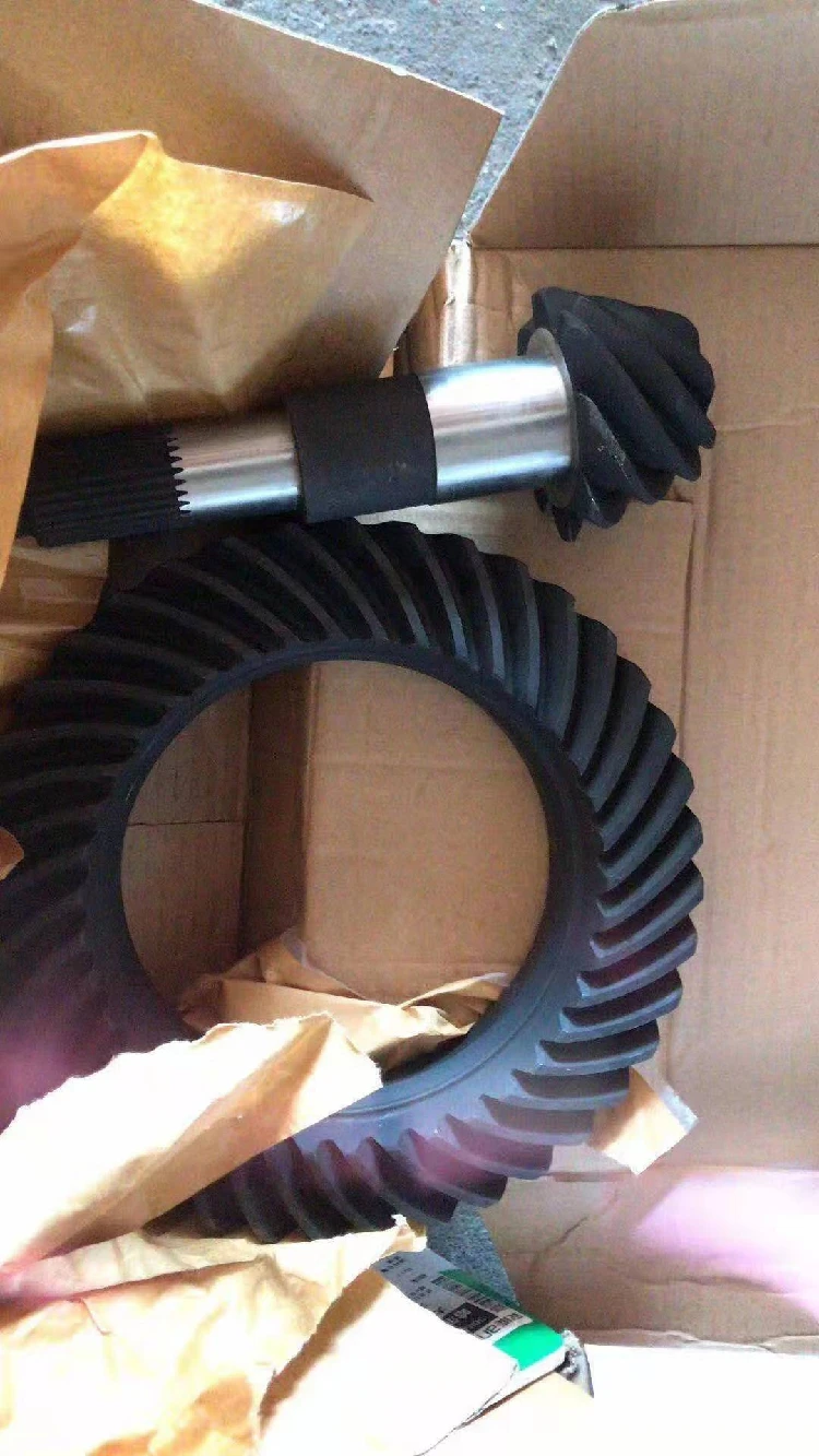 

Cherokee 213 Jeep 2500 Differential 4.55 Speed Ratio 4.88 Speed Ratio