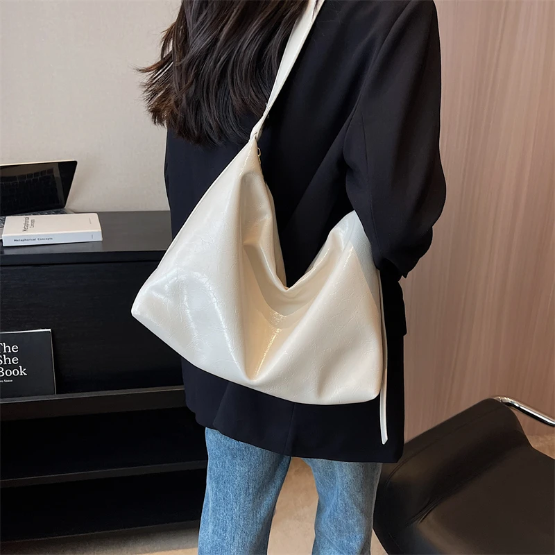 2023 Fashion Women\'s Bag Basic Style Women\'s Shoulder Bag Trend Casual Women\'s Bag Zipper Large Capacity Women\'s Tote Bag