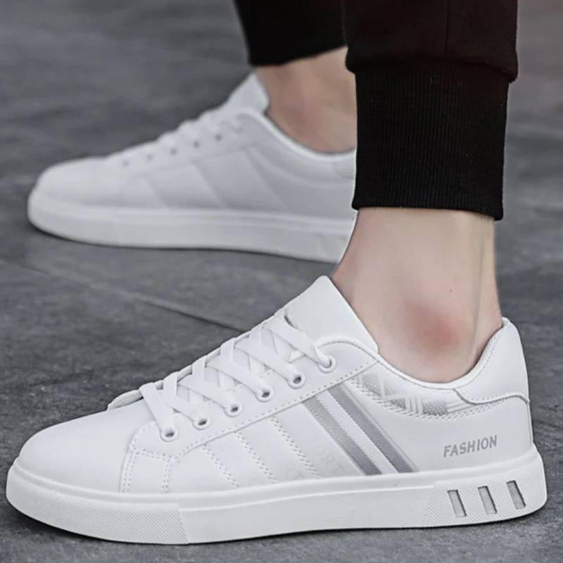 Luxury Men's Sneakers White Vulcanized Sneakers 2023 New Flat Comfortable Shoes for Men Fashion PU Leather Men's Casual Shoes