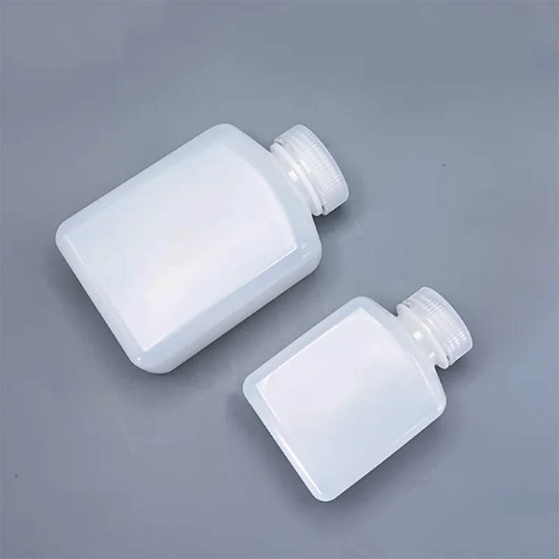 1PCS 250ml500ml plastic reagent bottle PE flat bottle thickened square large mouth bottle low temperature and heat resistant