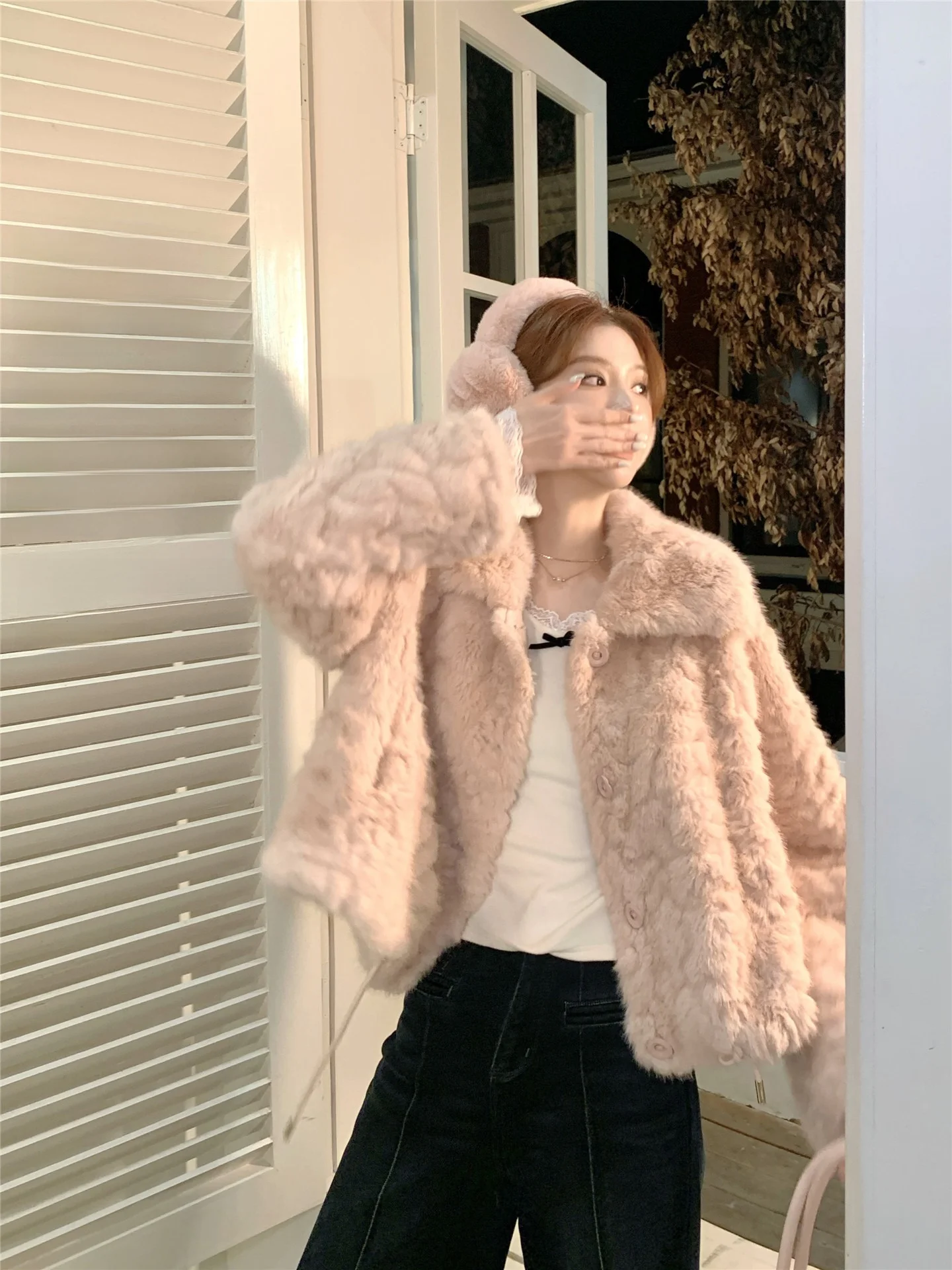 

Теплая, мягкая, плюшевая женская куртка для осени и зимы, новая модель, экологичная, пушистая, нежная, свободного кроя