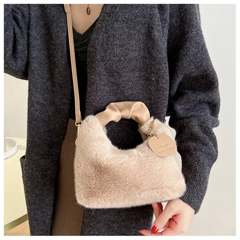 Women Soft Faux Fur Handbags Zipper Small Lady Shoulder Crossbody Bag Casual Tote Half-Moon  Warm Plush Handbag