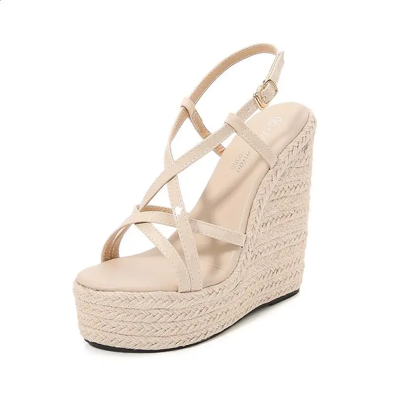 2024 sandali scarpe con tacco basso con cinturino espadrillas Platform Suit donna Beige zoccoli di grandi dimensioni cuneo nuovo tacco basso alto