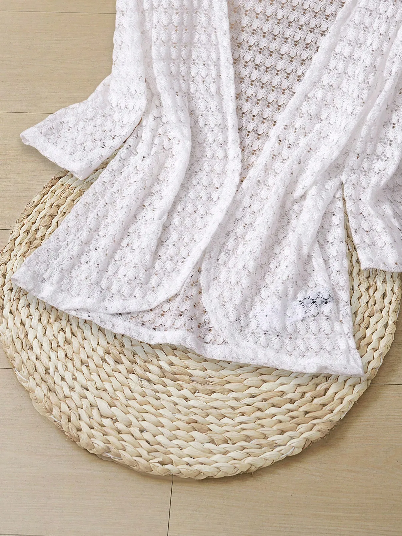 Biały koronkowy kardigan z otwartym przodem dla kobiet, letnia narzutka plażowa, swobodny styl boho z rękawami 3/4
