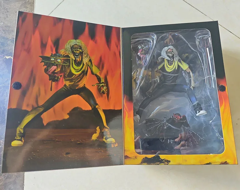 NECA 33690 Figura de doncella de hierro Ultimate El número de la bestia Figuras de acción Ultimate número de la bestia Modelo original de 7 pulgadas