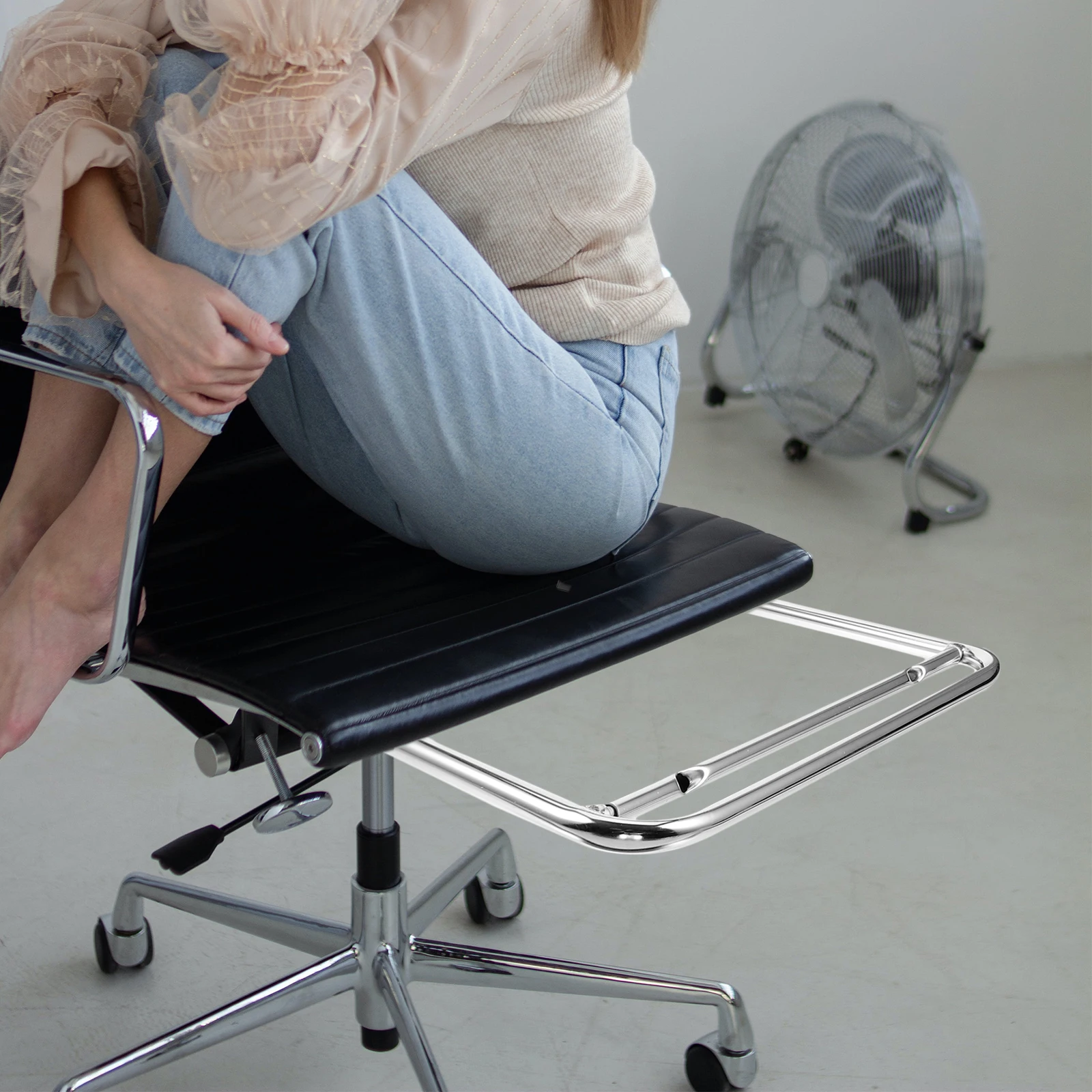 

1pc Steel Tube Pedal Footrest Extender Ergonomic Office Desk Footstool Stainless Recliner Telescopic Frame Space Saving