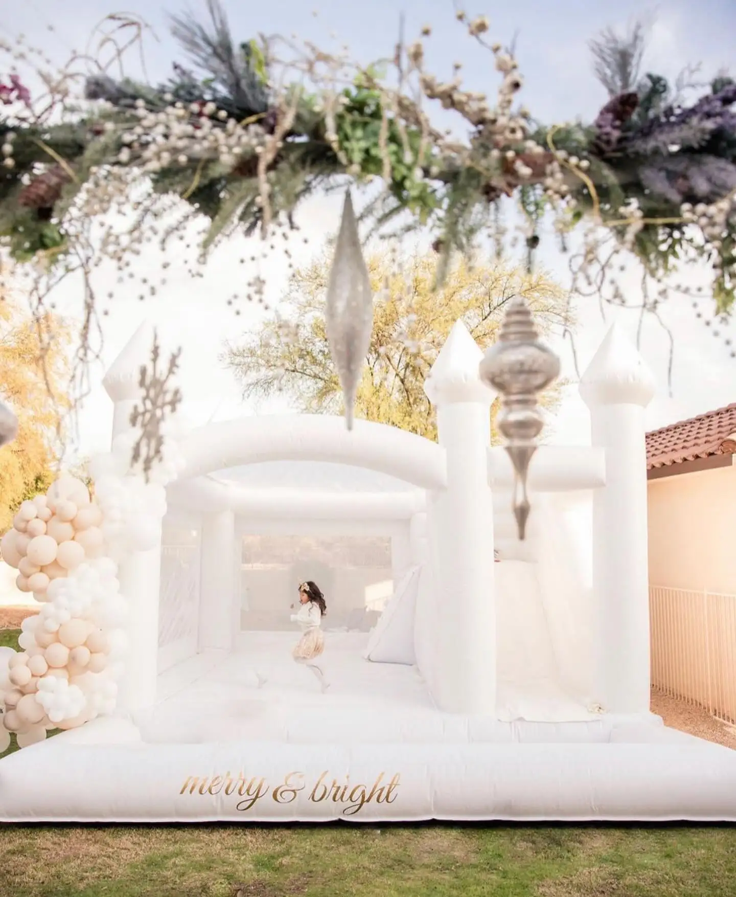 Neues großes aufblasbares Hüpferhaus für den gewerblichen Gebrauch mit Bällebad und Rutsche, springende weiße Hüpfburg für Hochzeits-Geburtstage-Partys