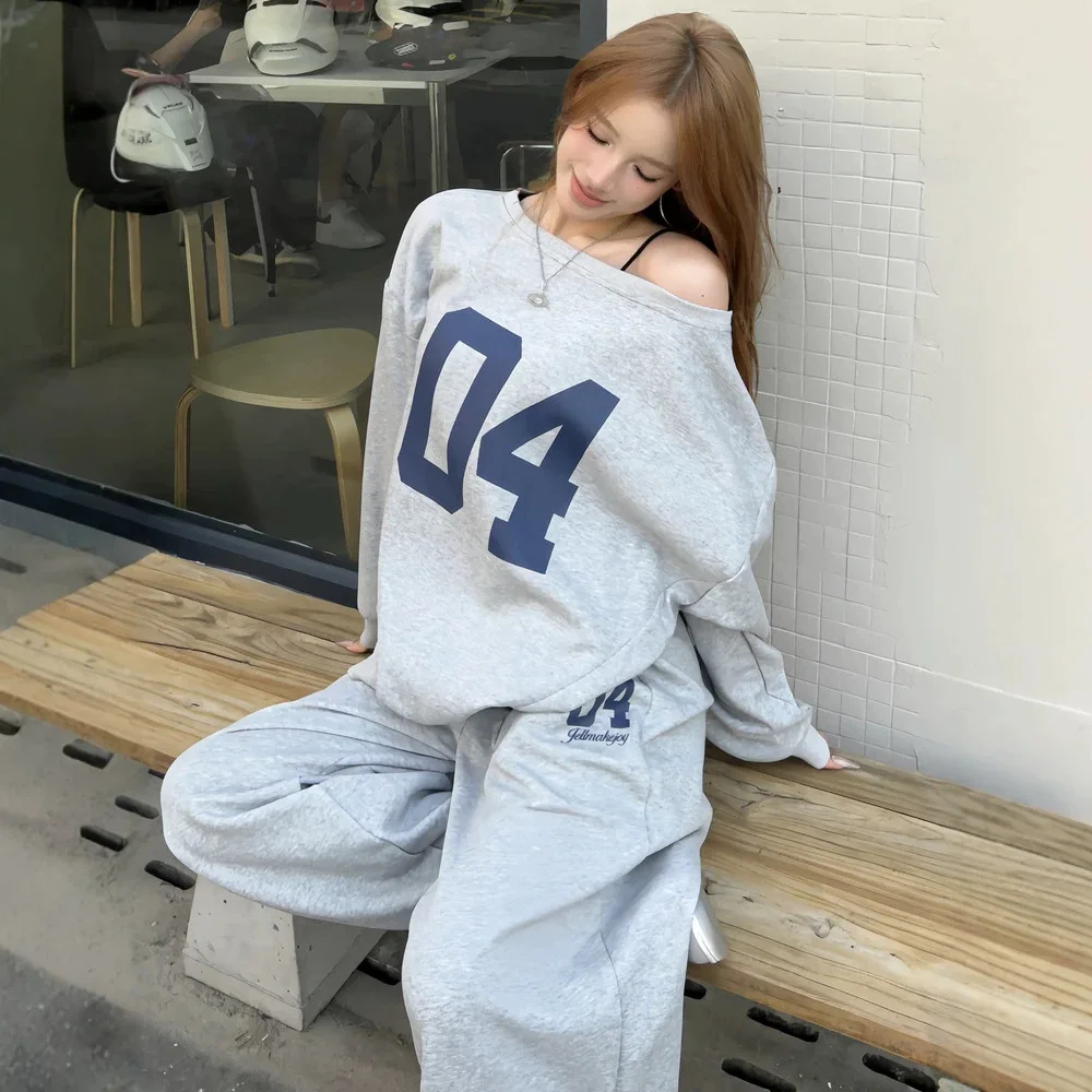 Loose Fit Reversible Hoodie Women's Wide Shoulder Top American Vintage Slouchy Off-Shoulder Sweater for Cool Girls in Fall