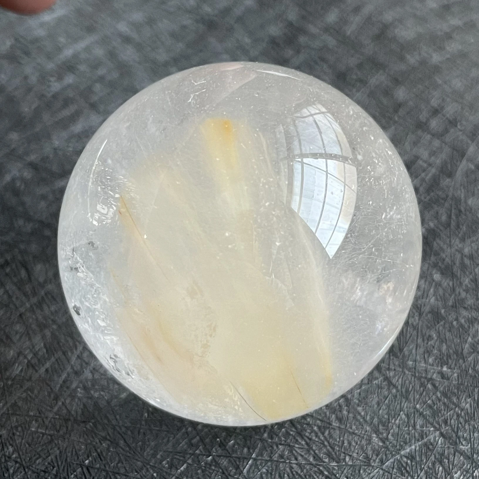 115g Natural Stone Quartz Rutilated Sphere Rabbit Hair Rainbow Crystal Ball Rock Decoration Rough Polished Healing W22