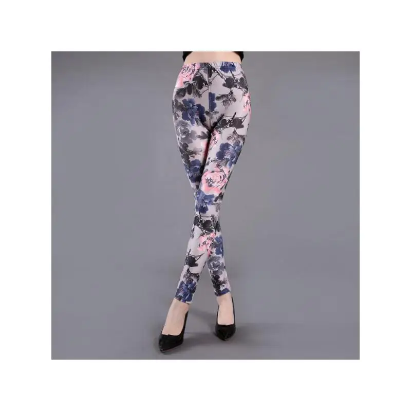 

40-70kg New Milk Silk Printed Large Women Leggings Outer Wear match Slim fit Slimming Pants Street Graffiti Trendy Comfortable