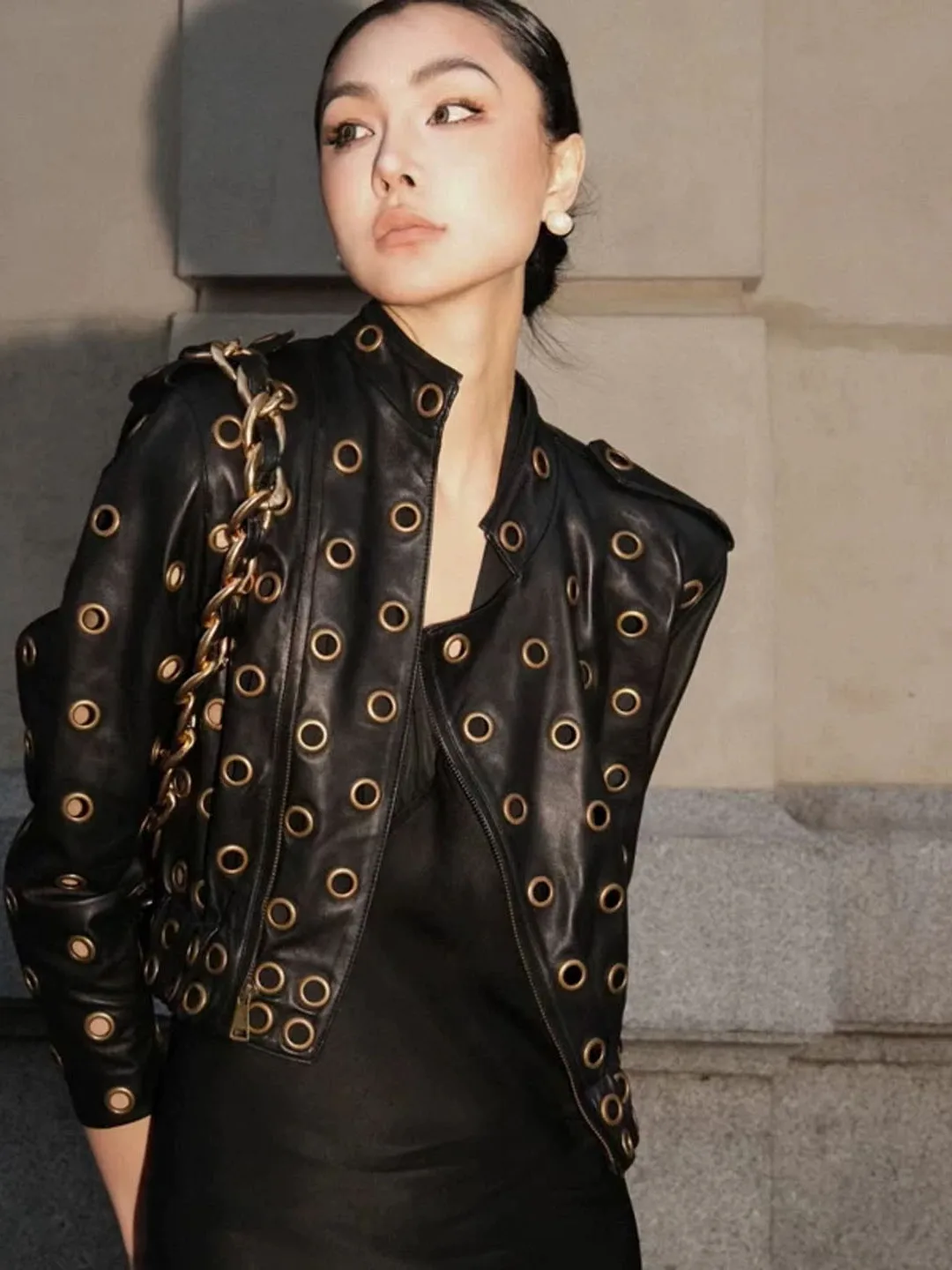 High-Quality Hollow out Biker Leather Jacket Women's Design Sensation Short Cardigan Trendy Street Style Commute Fashion
