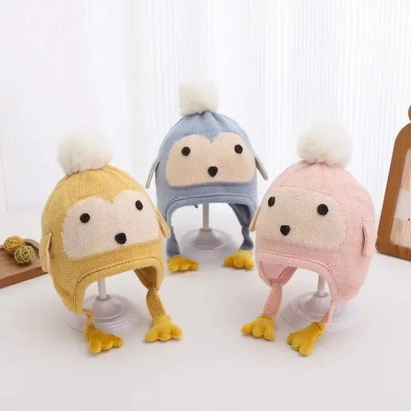 0-4Y Jungen Mädchen Winddichte Mütze Neugeborenes Baby Strickmütze Winter Warm Pinguin Earflap Beanie Niedliche Pom Pom Paw Hut