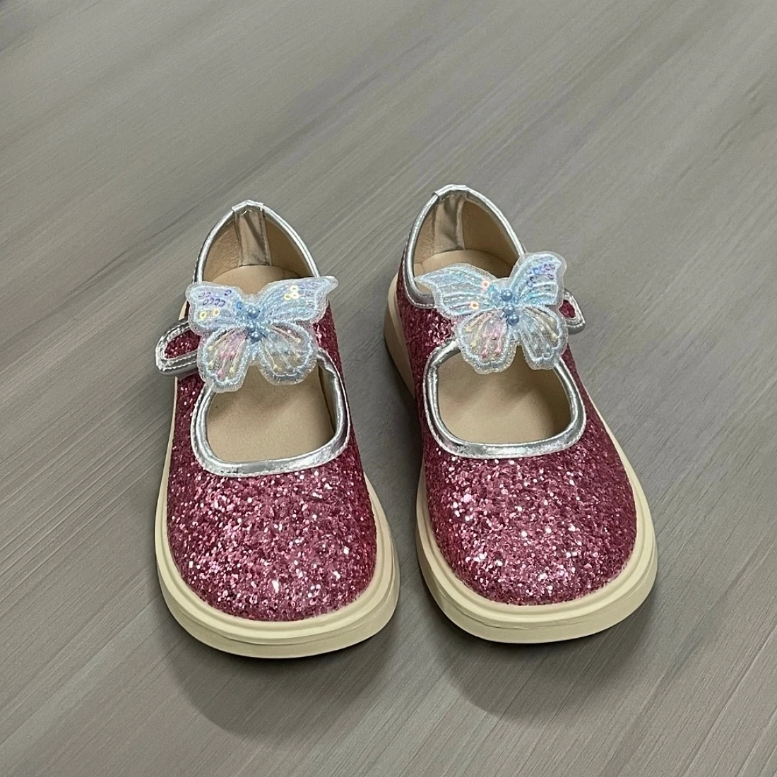 Xingliupi Butterfly Shape Trend Princess Shoes Leather Performance Outdoor Lightweight Playing Magic Tape Girls 3-16 Years