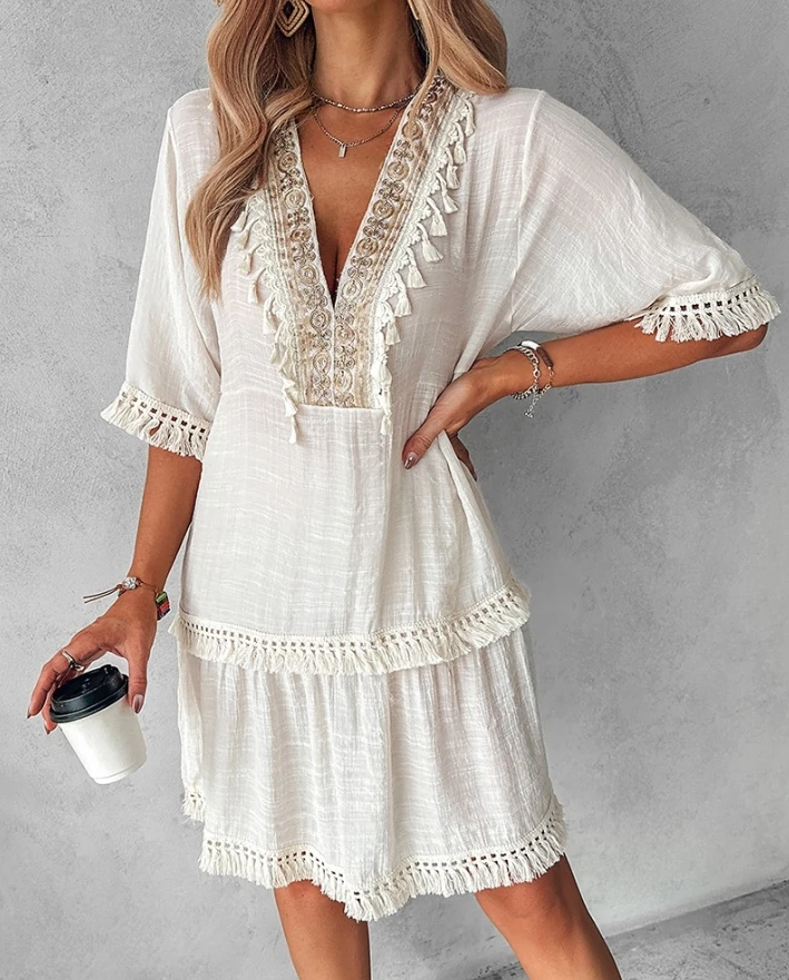 

Women's Dress 2024 Summer Vacation Fashion Casual Tribal Embroidery Tassel Design V-Neck Casual Half Sleeved Straight Dress