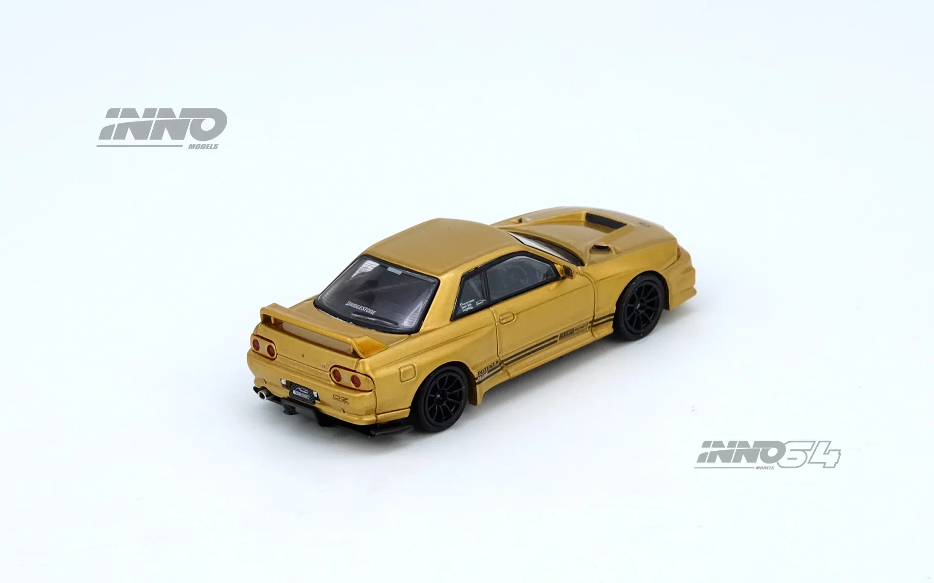 inno-1-64-トップシークレット-bnr32-650r-vr32-ダイキャストモデルカー