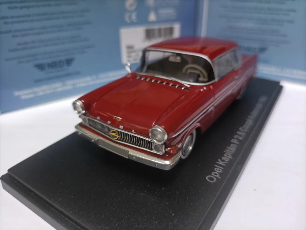 Neo 1:43 Kapitan P2.6 1963 Vintage Car Simulation Limited Edition Resin Metal Static Car Model Toy Gift