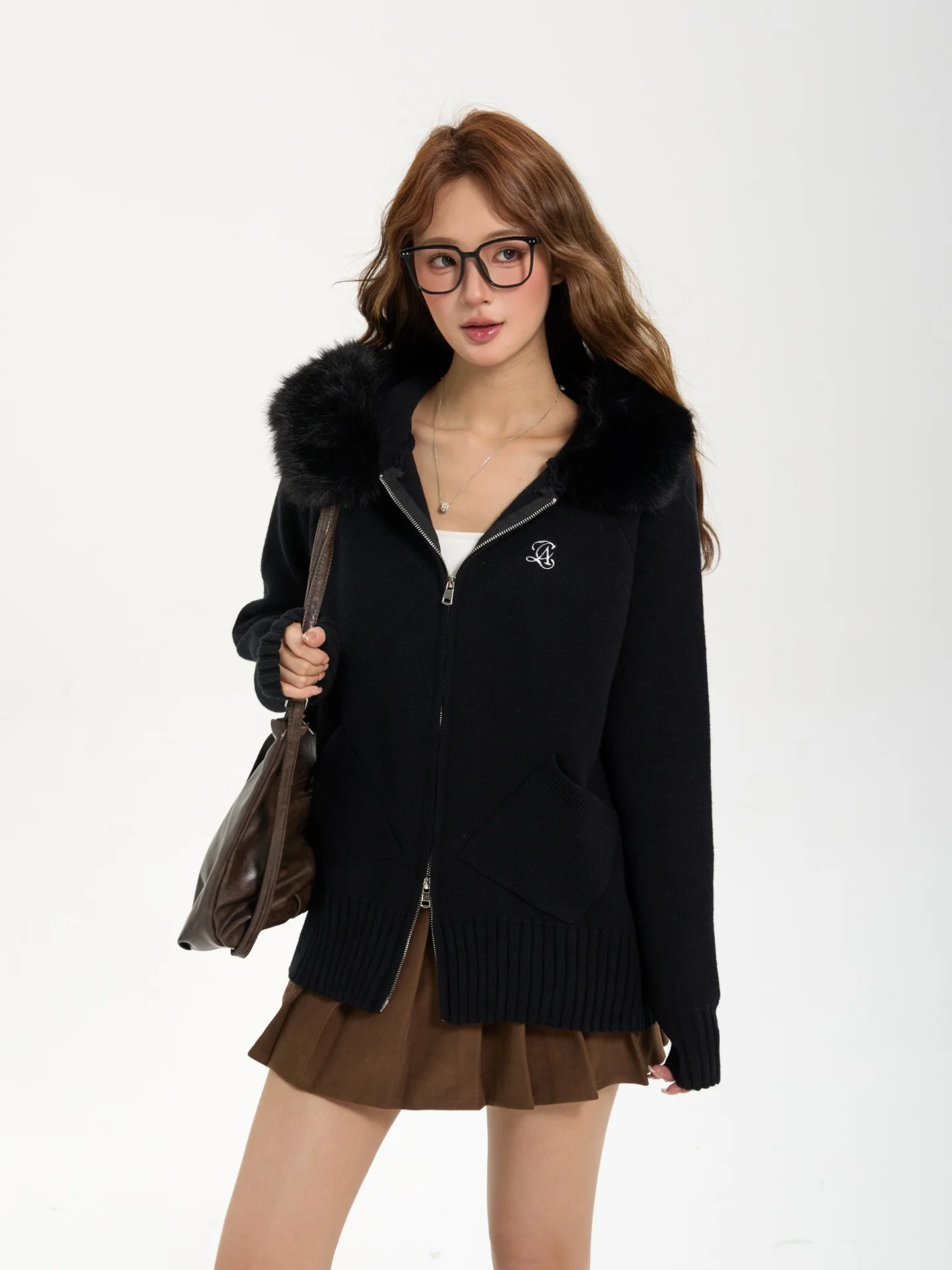 

7KEEWEN Осенне-зимний вязаный кардиган в американском ретро-стиле с отстегивающимся меховым воротником и капюшоном, мягкий и уютный свитер-жакет