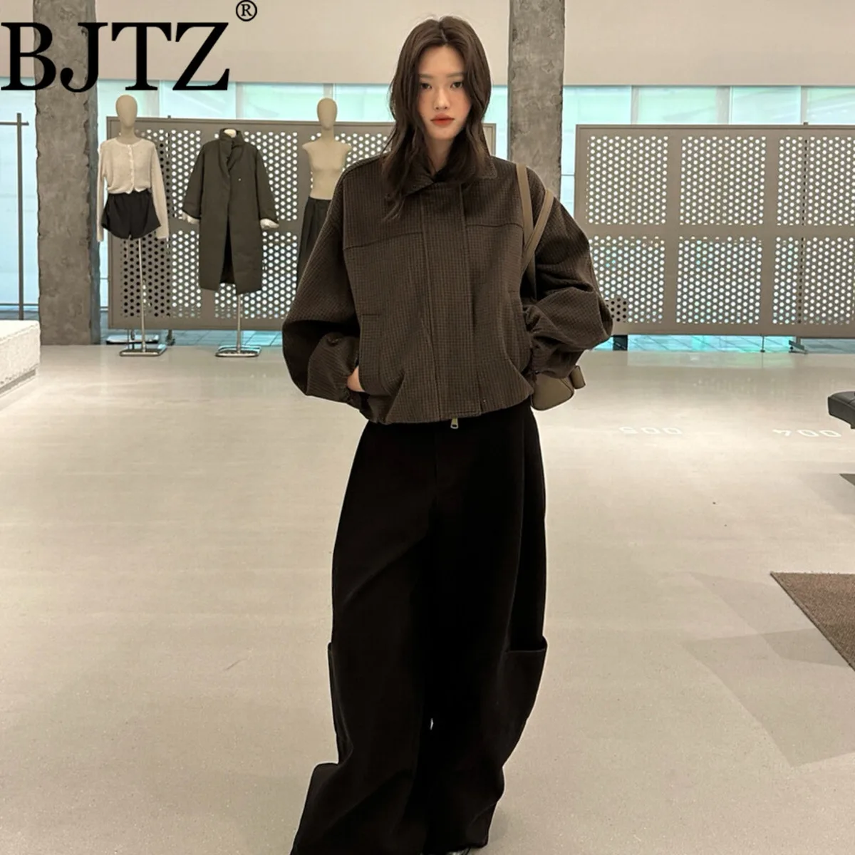 

BJTZ 2025 Women’s Plaid Jacket Oversized Coat Premium Comfort Elegant Minimalist High-Quality Casual Fall Outerwear Shearling