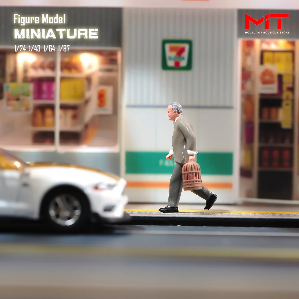 Miniatures Figurine 1/64 Elderly Man Carry Bird Cage Walk Figures Mini Doll Model Creative Photography Sand Table Scene Props