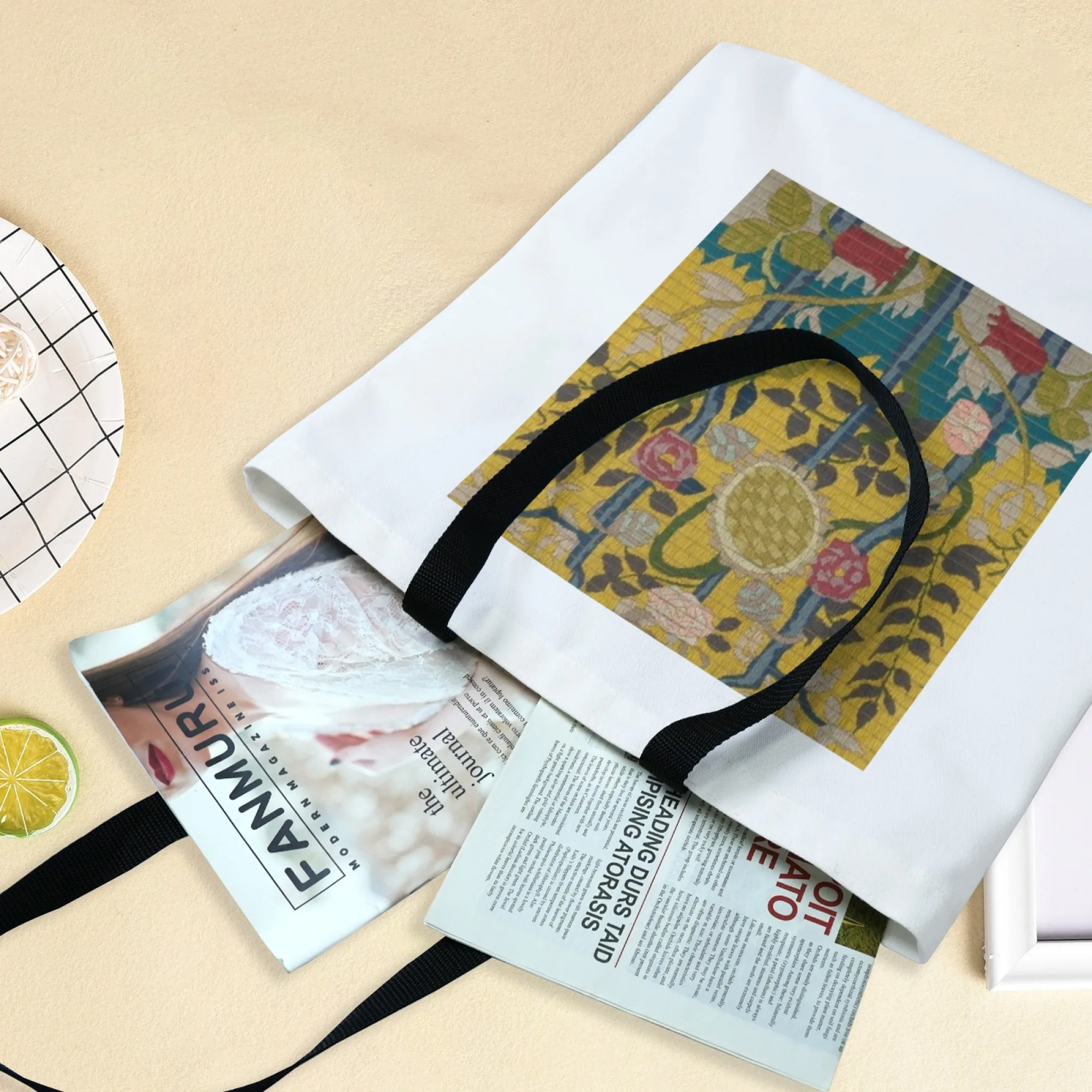 Vintage Art Style Tote Bag Floral & Plant Design Shoulder Bag for Women Large Reusable for Art Lovers Visits & Daily Commute