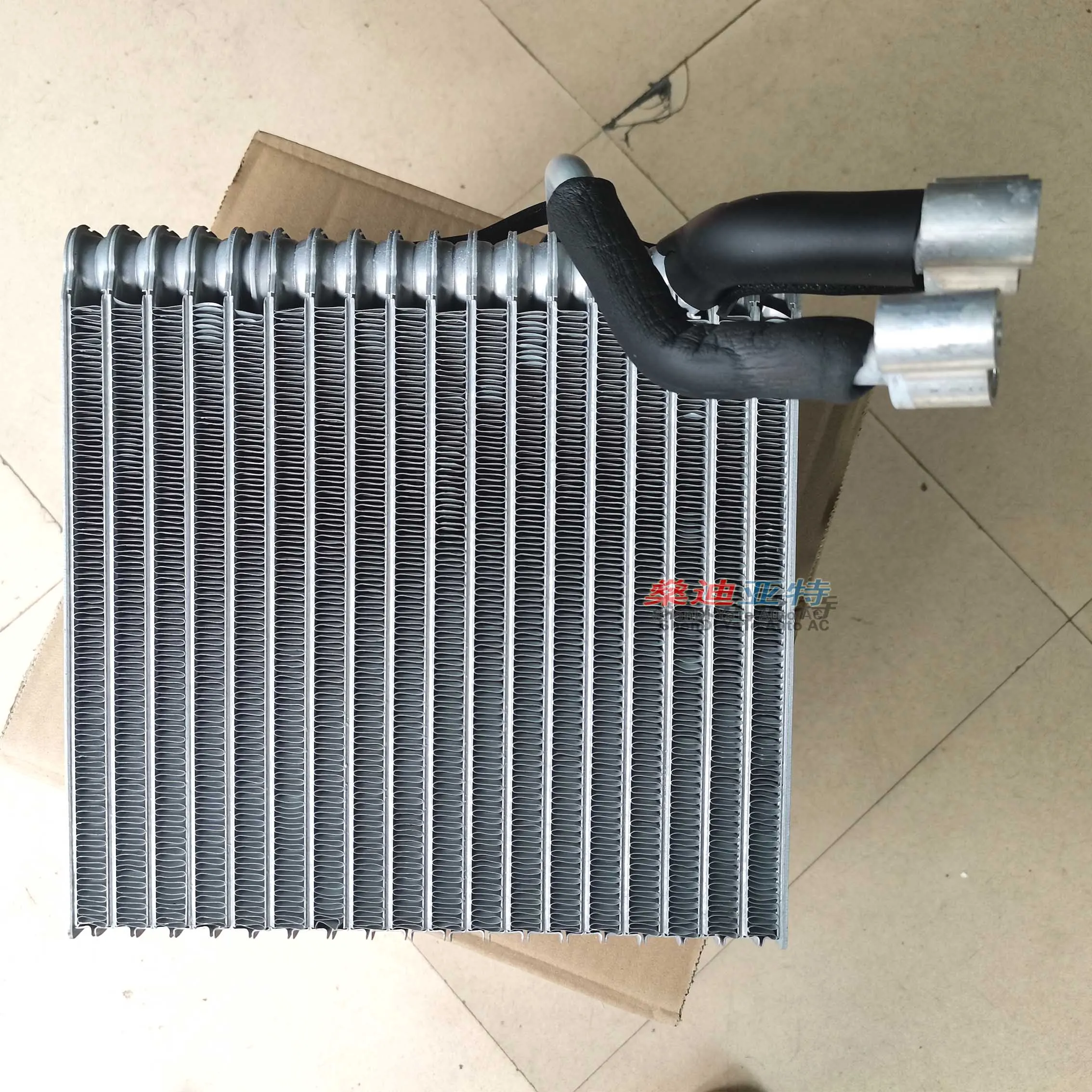 Auto AC Evaporator Core For Jeep Grand Cherokee II 98-05 5012697AA 5012697AB 5012697AD For Car Air Conditioner System