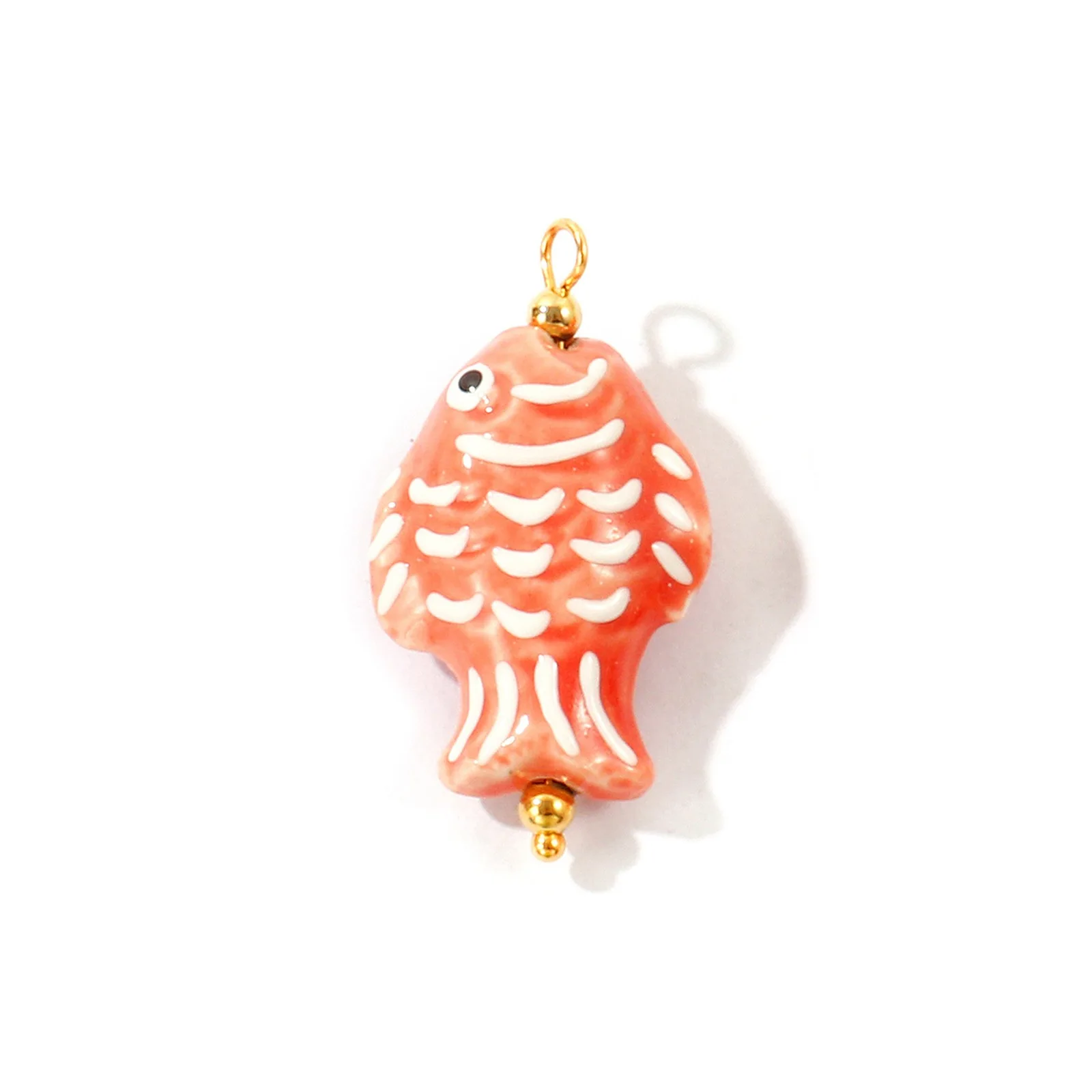 2 Stück bunte Keramik-Ozean-3D-Fisch-Schmuckanhänger, 18 Karat vergoldet, 304 Edelstahl-Charms für DIY-Halskettenherstellung – Detail 2