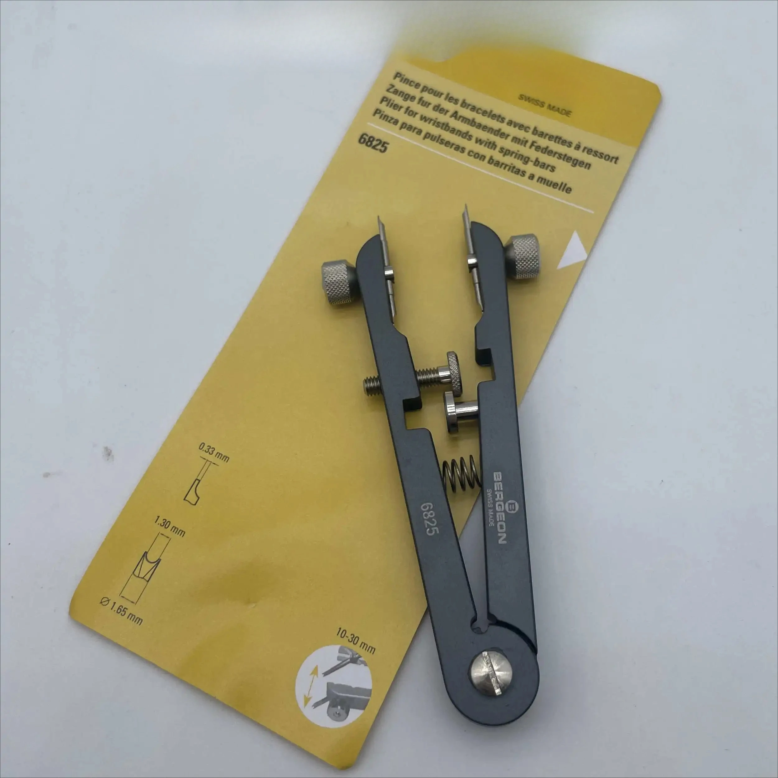 

2025 6825 watch strap, ear extension pliers, watch repair tool
