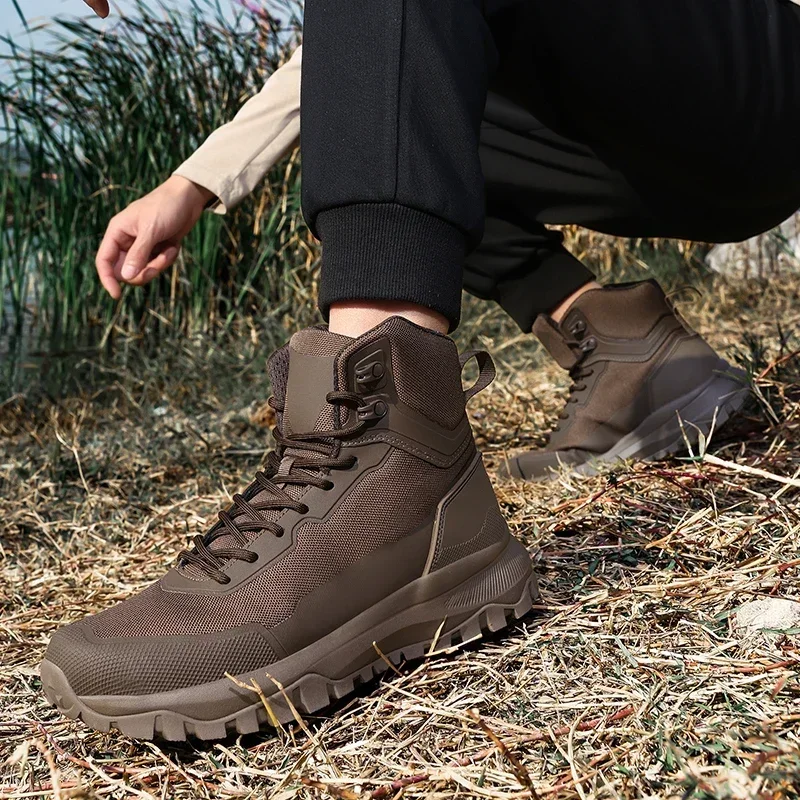 Men's High-top Boots Hiking Shoes Men Outdoor Thick Bottom Lightweight Men Breathable Casual Shoes