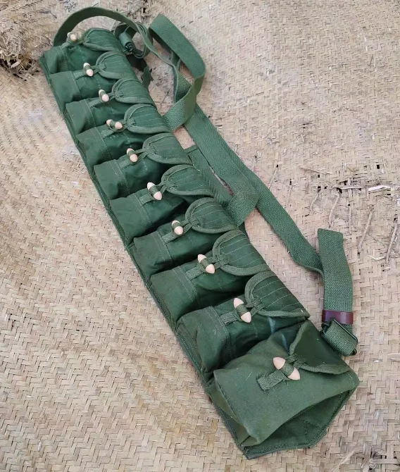 Anneau de poitrine pour équipement de transport chinois des années 60, Vintage