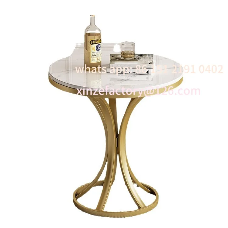 bord-de-dalle-de-roche-de-luxe-d'hiver-personnalisable-quelques-petites-tables-basses-en-marbre-coin-de-canape-de-salon-balcon-mobile-simple-petit