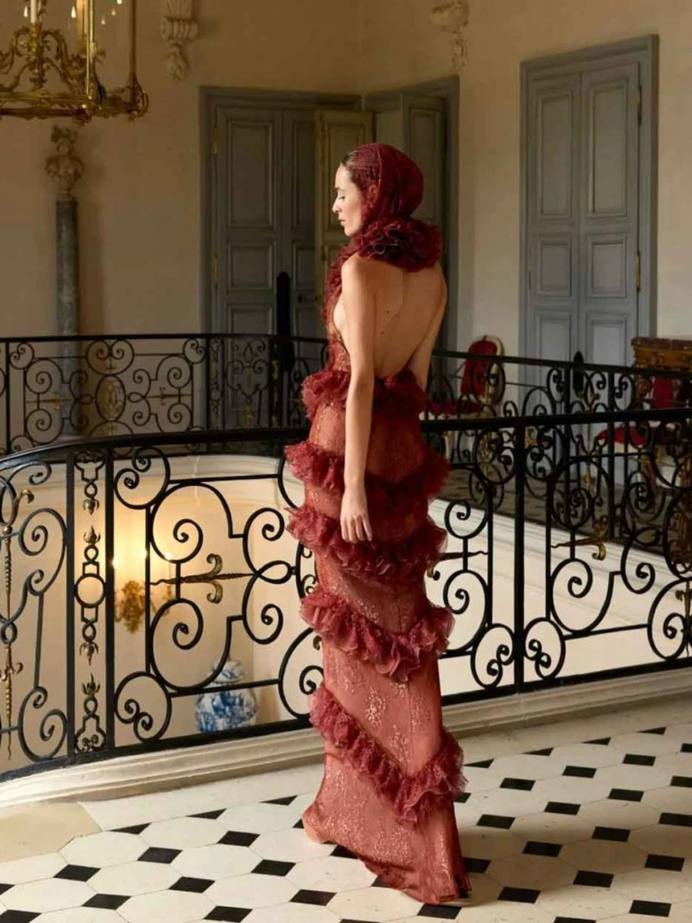 Chic Tiered Ruffled Vintage Evening Dress Sexy Open Back Bodycon Fit Dreamy Lace Prom Gown Glamorous Dinner Party Women Wear