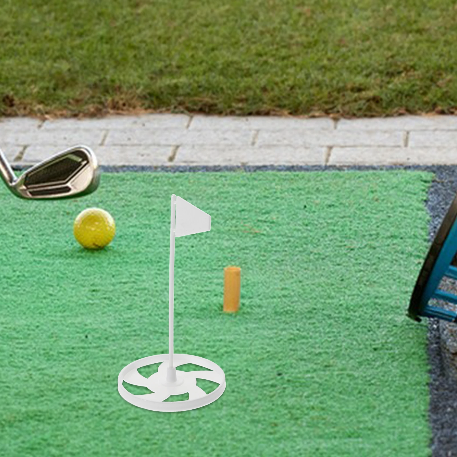 

1 Set Outdoor Plastic Clubs Backyard Accessories Practice Hole Putting Cup Flag Durable Portable Trainer Indoor Practice Mat