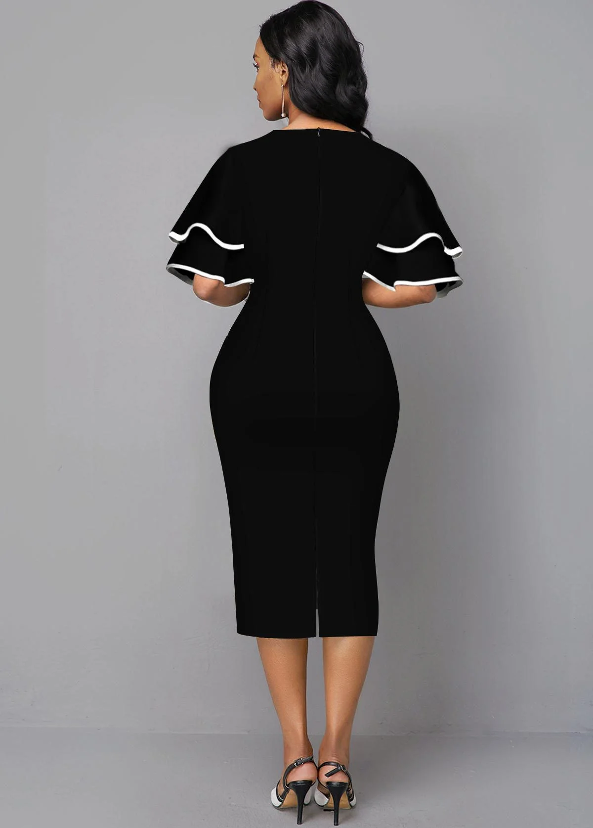 プラスサイズのミディドレス女性のためのエレガントなプリントパーティードレス 2024 長袖ドレス