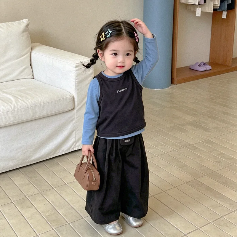 Korean Two-piece Girls' Contrasting Long Sleeved Shirt with Vest and Black Wide Leg Pants Two Price Sets