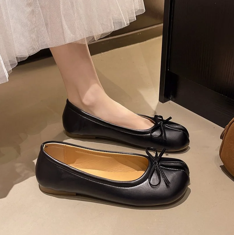 Zapatos Tabi Estilo Japonés 2026 para Mujer, Retro, de Gamuza, Planos, con Punta Dividida, Tipo Náutico, Mary Jane, Mocasines, Zapatos de Bailarina