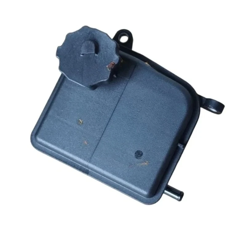 

Car Accessories Steering Power Pump Oil Pot for Mercedes-Benz C-Class W204 E-Class W212 C180 C200 E200 E260