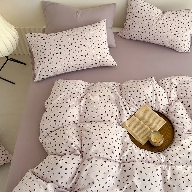 Dusty Purple Leopard Bedding Set Ins Single Queen Duvet Cover Flat Sheet Pillowcase for Girls Boys Home Textile Bed Linens