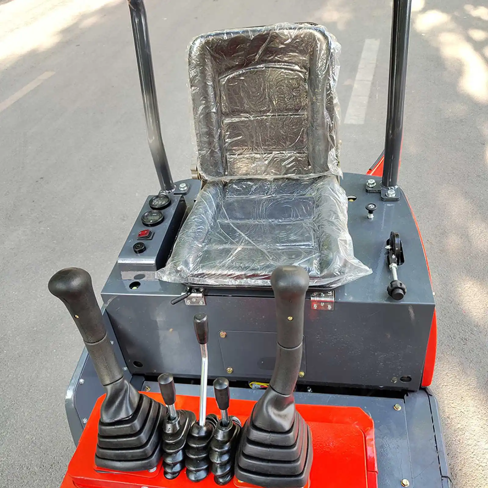 تخصيص حار بيع رخيصة حفارة صغيرة هيدروليكية الزاحف حفار متعدد الوظائف حفارة صغيرة مع Epa