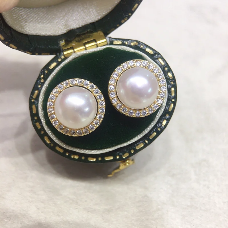 

Natural Freshwater Stud Women Micro Pave Zircon Round Pearl Earrings