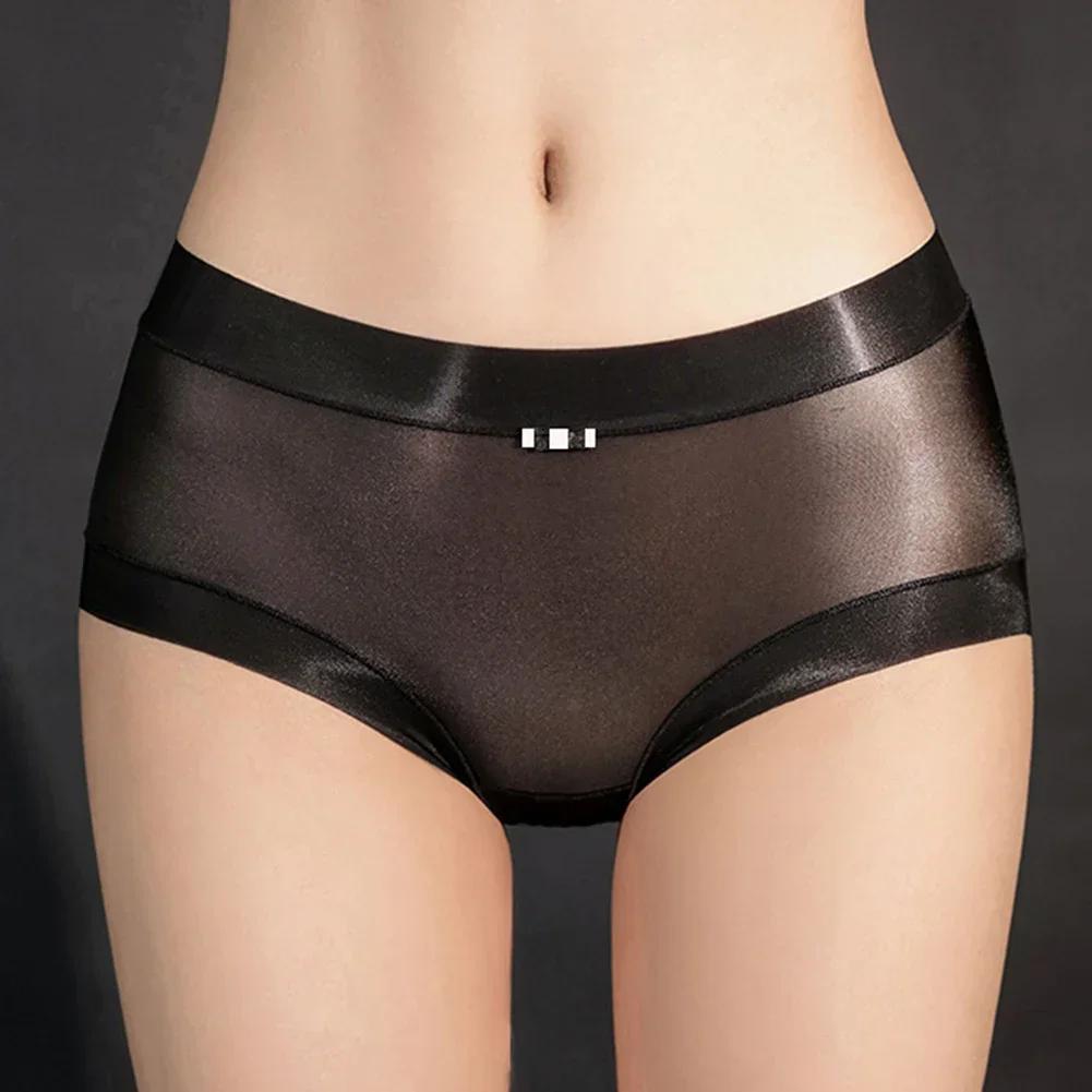 

Women Sexy Oil Shiny Ice Silk See Through Briefs Low Rise Traceless Underpants Soft Underwear Ultra-thin Ladies Briefs Shorts