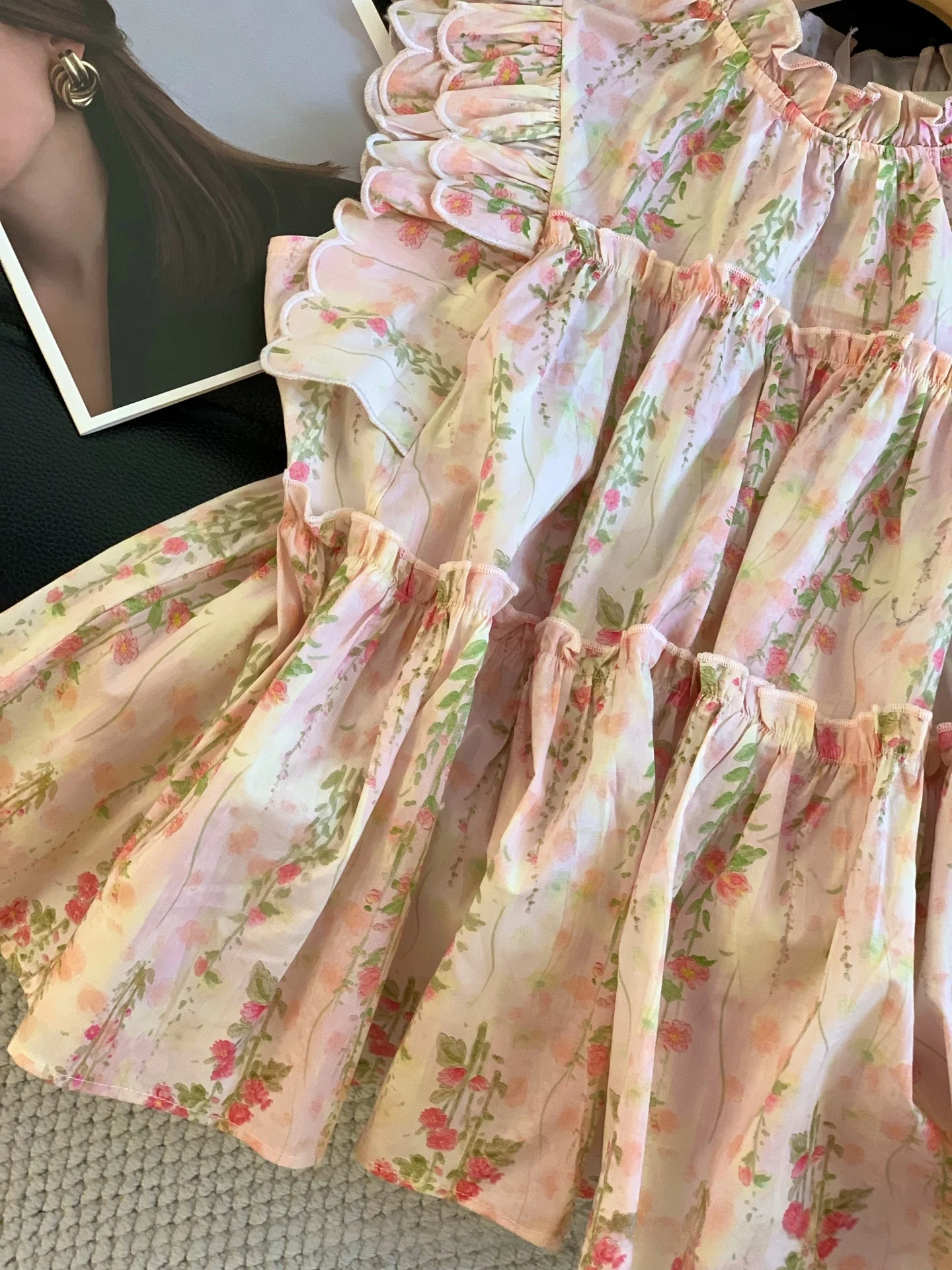 Franse Sle losse pasvorm bloemenprint irt dames zomer 2025, Svel opstaande kraag, gingham ontwerp, super schattige top