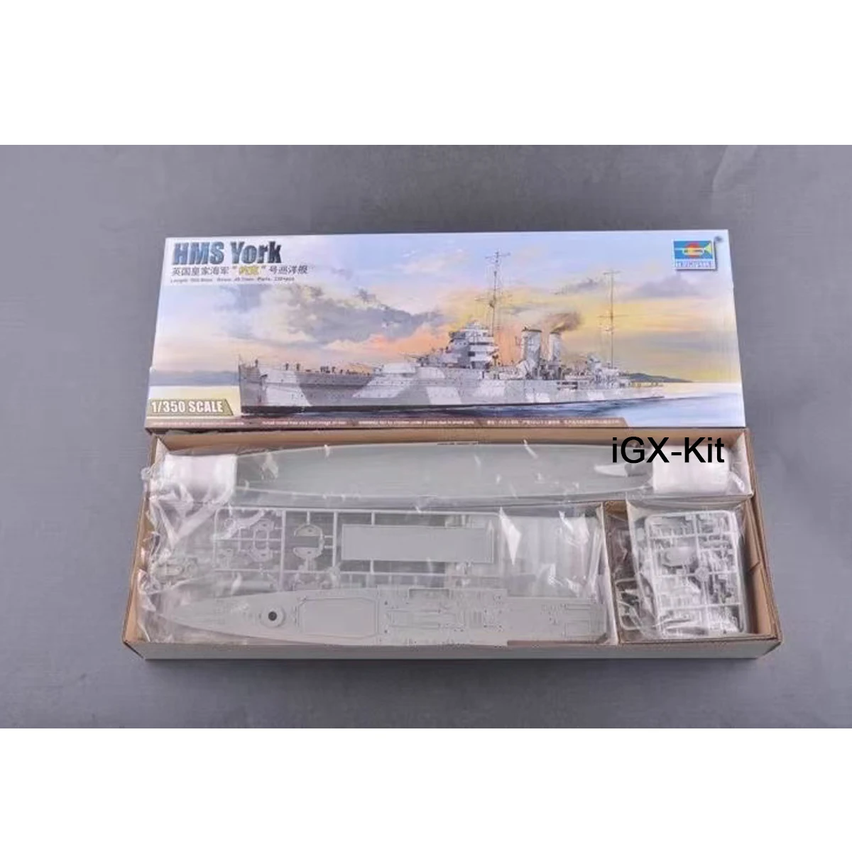

Trumpeter 05351, масштаб 1/350, HMS Royal Navy York, тяжелый крейсер в сборе, пластиковая модель, комплект для сборки ручной работы