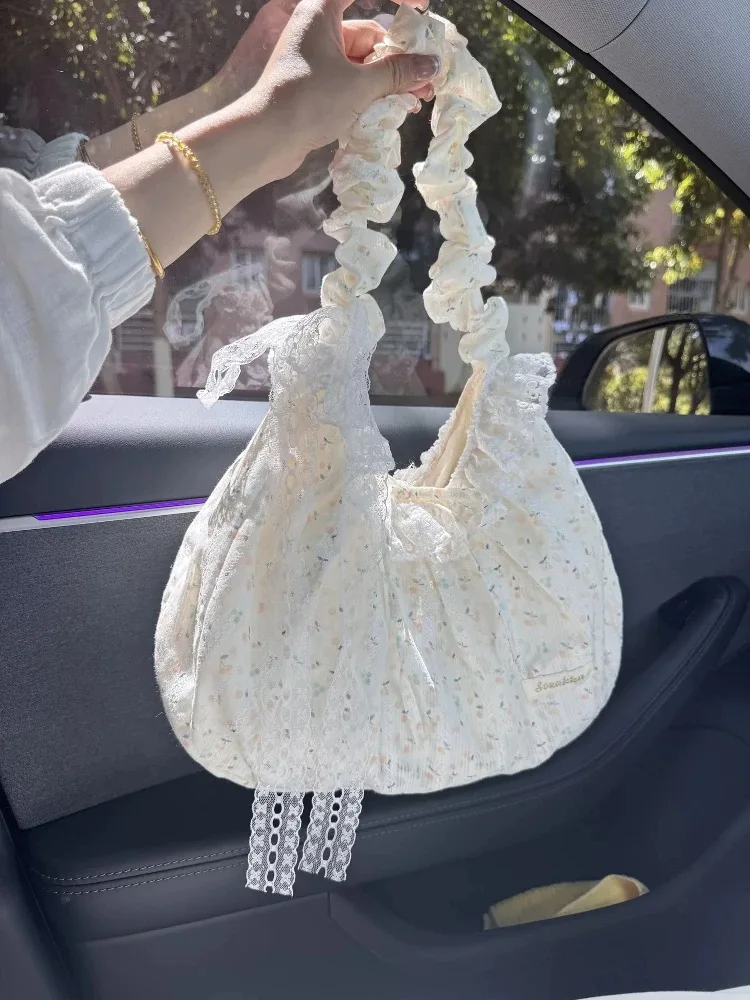 

Korean Sle Floral Print Tote Bag with Bow Tie Underarm Bag Artistic Rose Canvas Buet Bag Medium Size Single oulder Bag