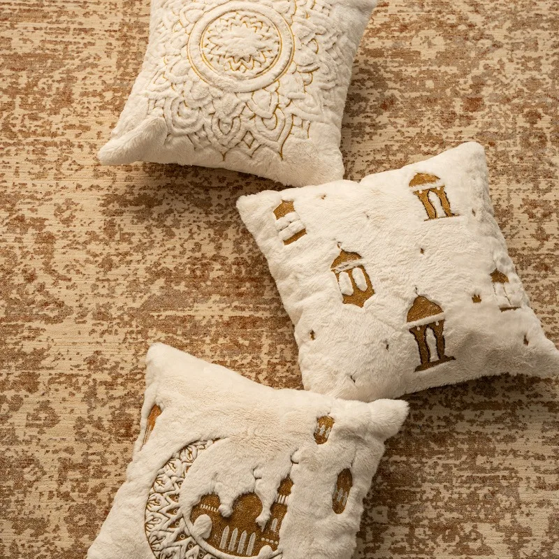 Islamic Gold Thread Embroidered Plush Cushion Cover Imitation Fur Retro Luxury Home Pillow Covers Soft and Fluffy Pillowcase