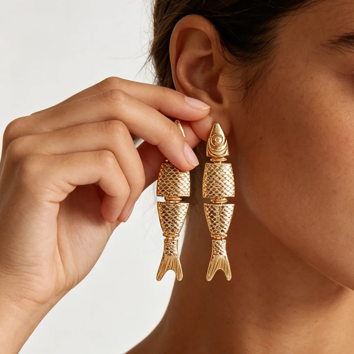 

ZAA Luxury Metal Fish Shape Dangling Drop Earrings High Quality Trendy Women Personalized Statement Jewelry Accessories